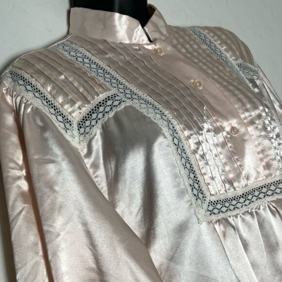 Elise Stevens Vintage Satin Flannel Lined High Neck Lace Ribbon Long Nightgown M - Picture 4 of 13